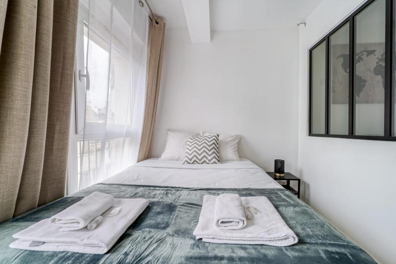 Beautiful Apartement With 2 Bedrooms In Paris Centre Bagian luar foto